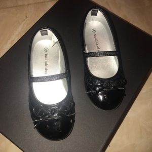 Black Ballerina Flats